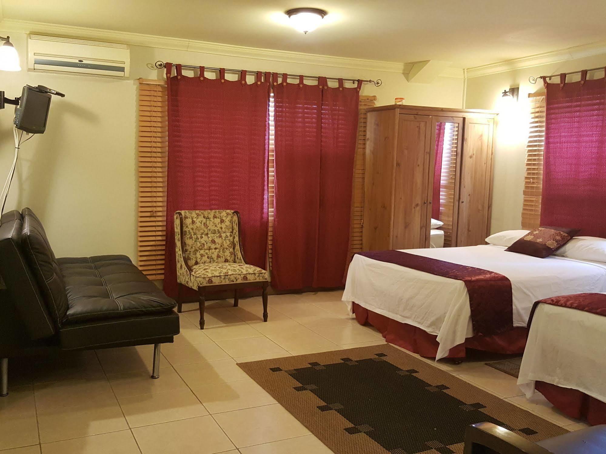 Savannah Maison Guest House Port of Spain Exterior foto