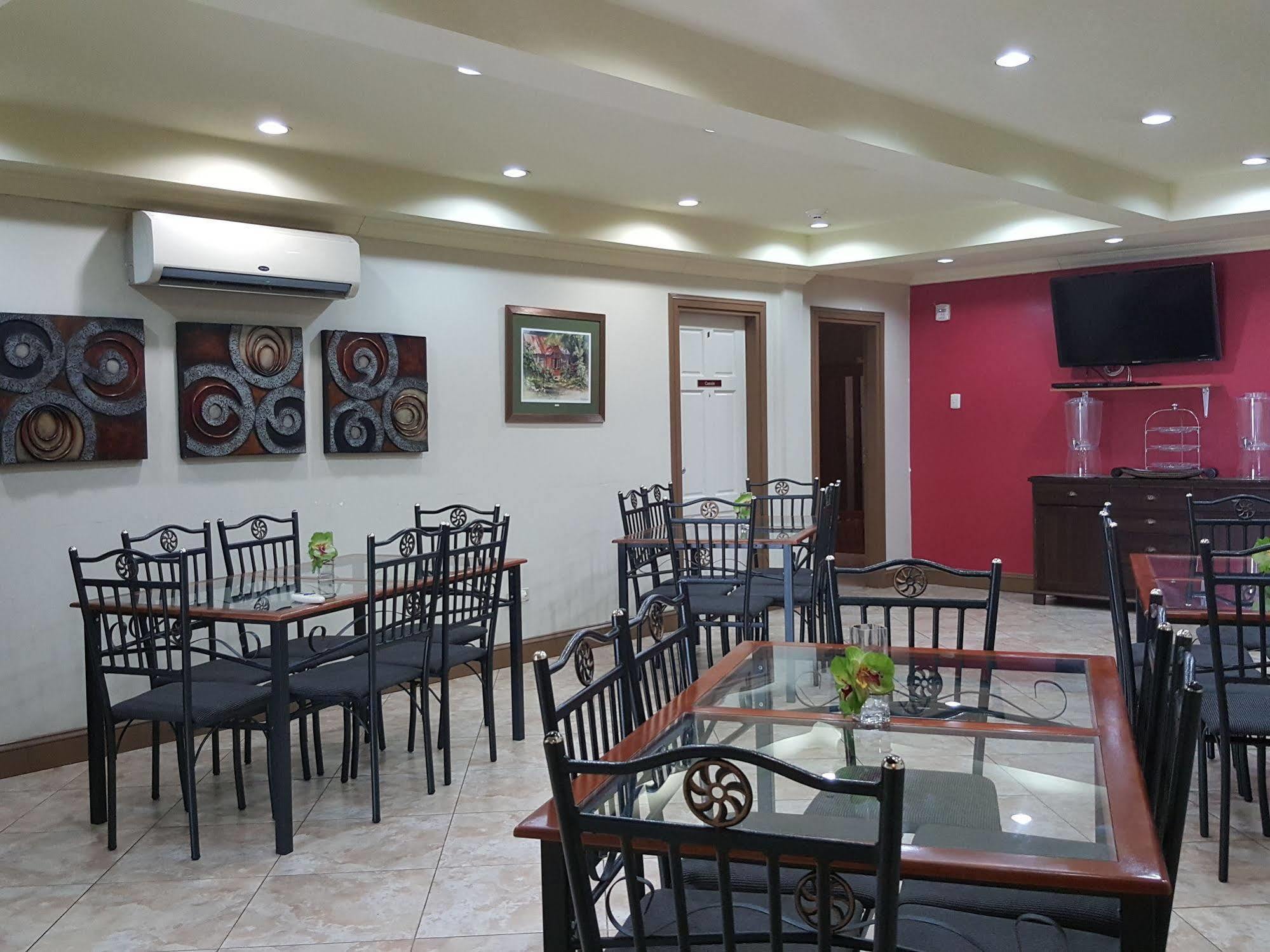 Savannah Maison Guest House Port of Spain Exterior foto