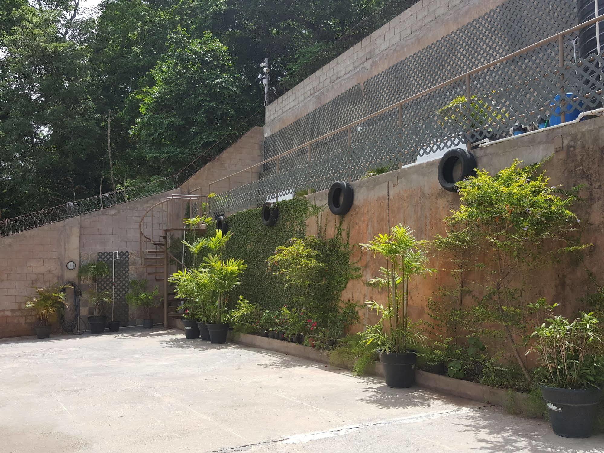 Savannah Maison Guest House Port of Spain Exterior foto